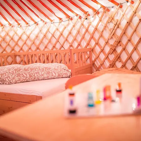 Luxusní stan Jurta Pod Kriváňom Vavrisovo